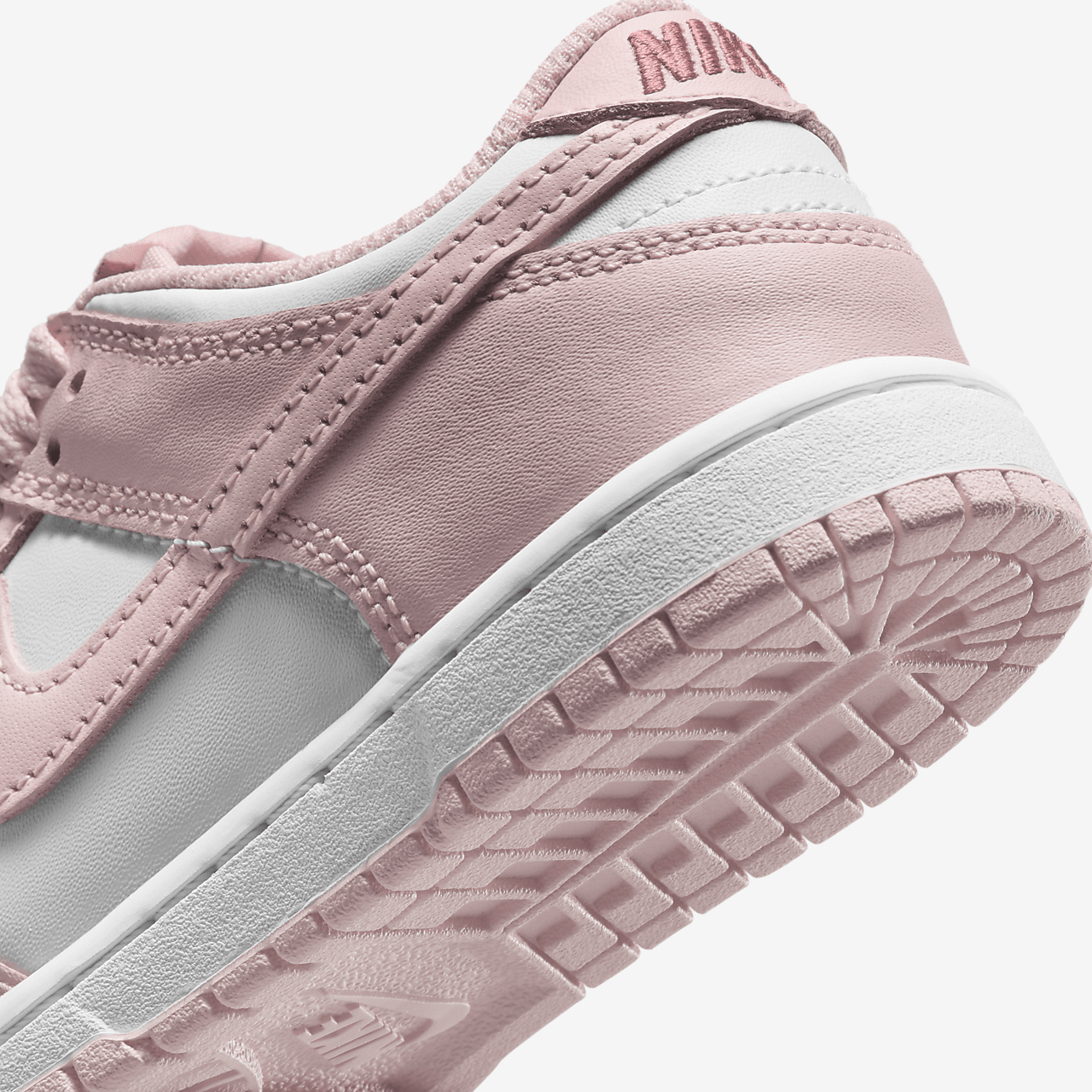 Nike Dunk Low sneaker Wit/Pomegranate/Pink Glaze