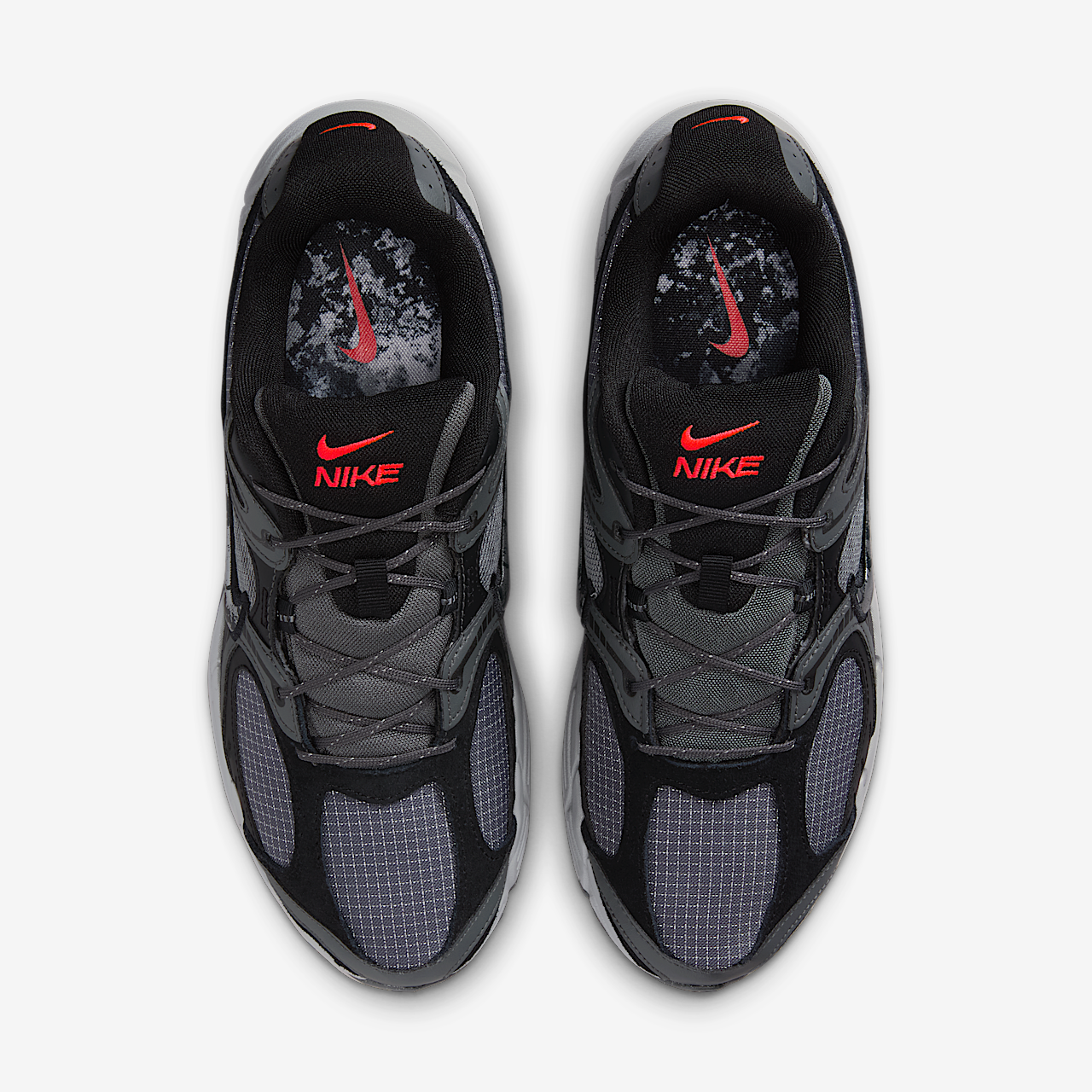 Nike  sneaker Iron Grey/Zwart/Light Smoke Grey/Metallic Silver