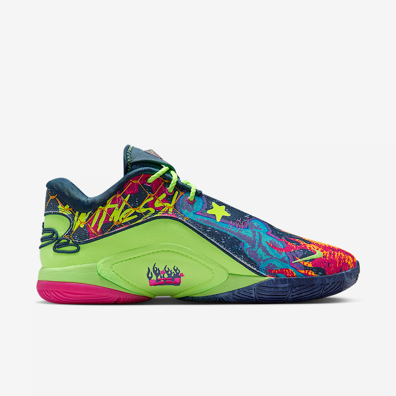 Nike LeBron sneaker Blustery/Ghost Green/Diffused Blue/Fireberry