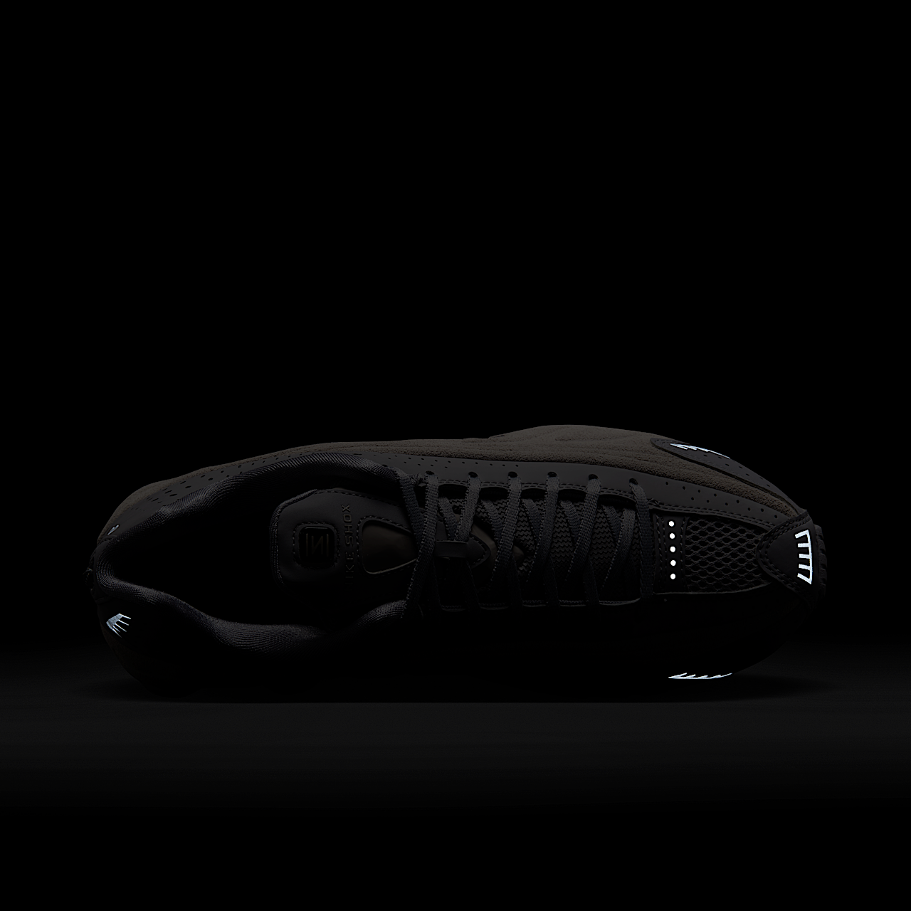 Nike Nike Shox sneaker Cement Grey/College Grey/Metallic Silver/Zwart
