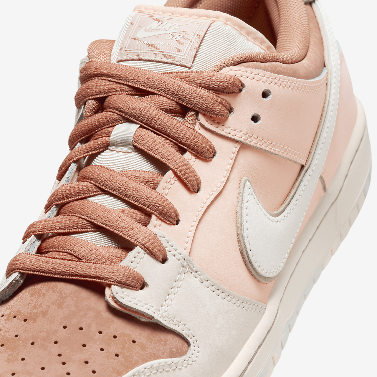 Nike Dunk Low sneaker Amber Brown/Crimson Tint/Hemp/Guava Ice