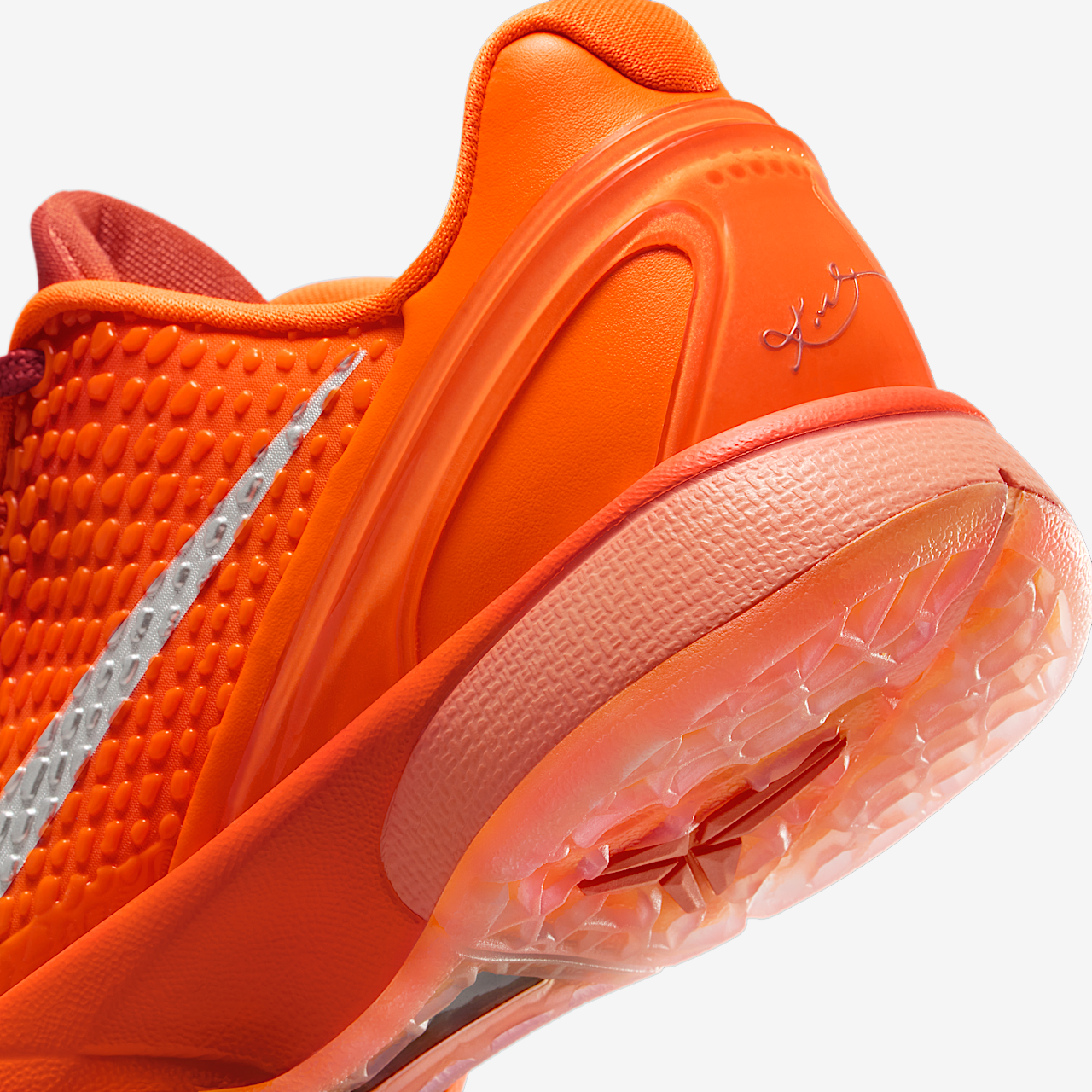 Nike Kobe sneaker Total Orange/Wit/Light Wild Mango/Metallic Silver