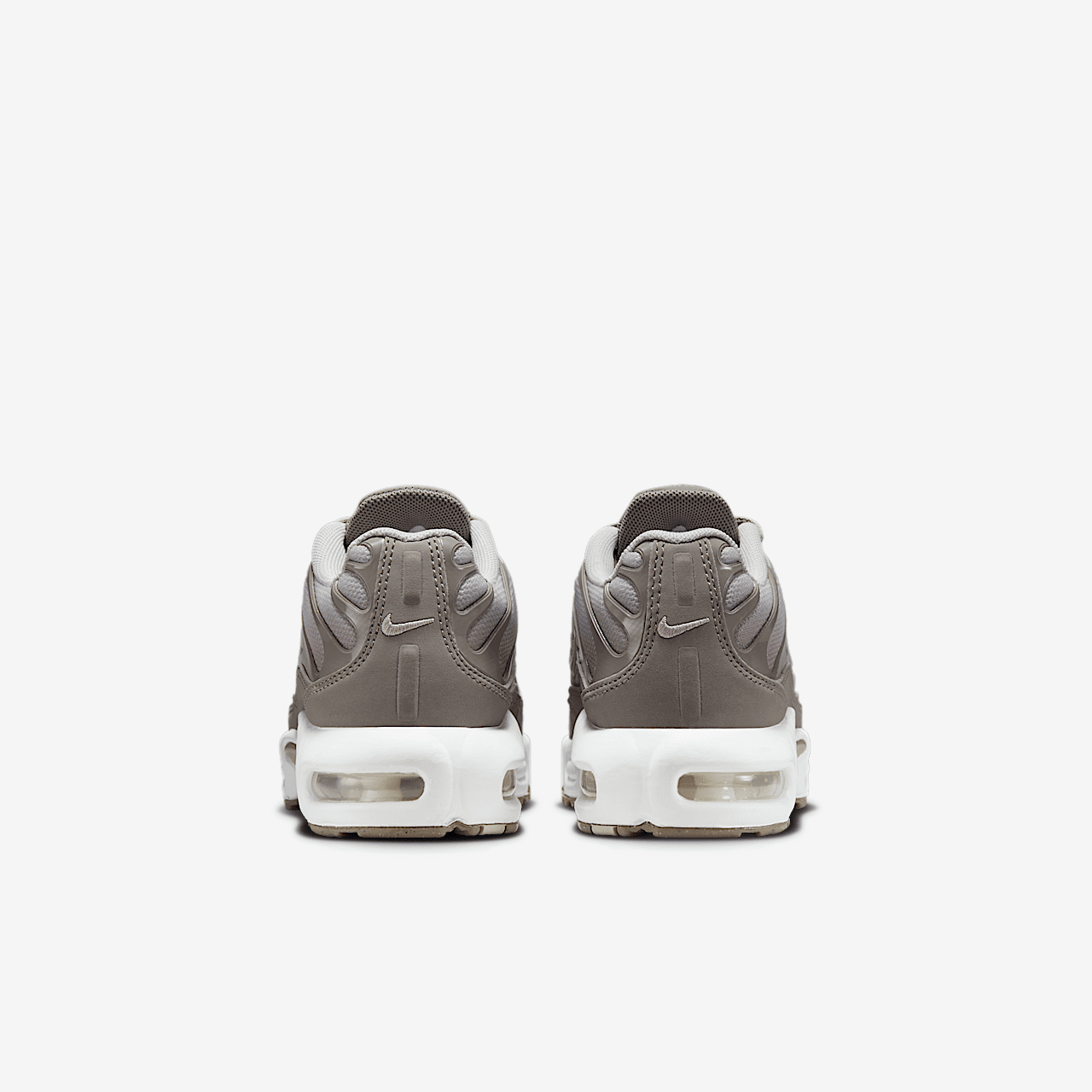 Nike Air Max Plus sneaker Photon Dust/Enigma Stone/Wit/Particle Rose
