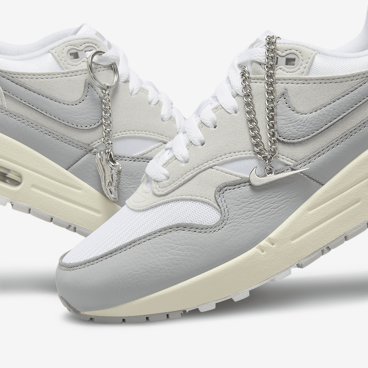 Nike Air Max 1 sneaker Pure Platinum/Wit/Sail/Light Smoke Grey