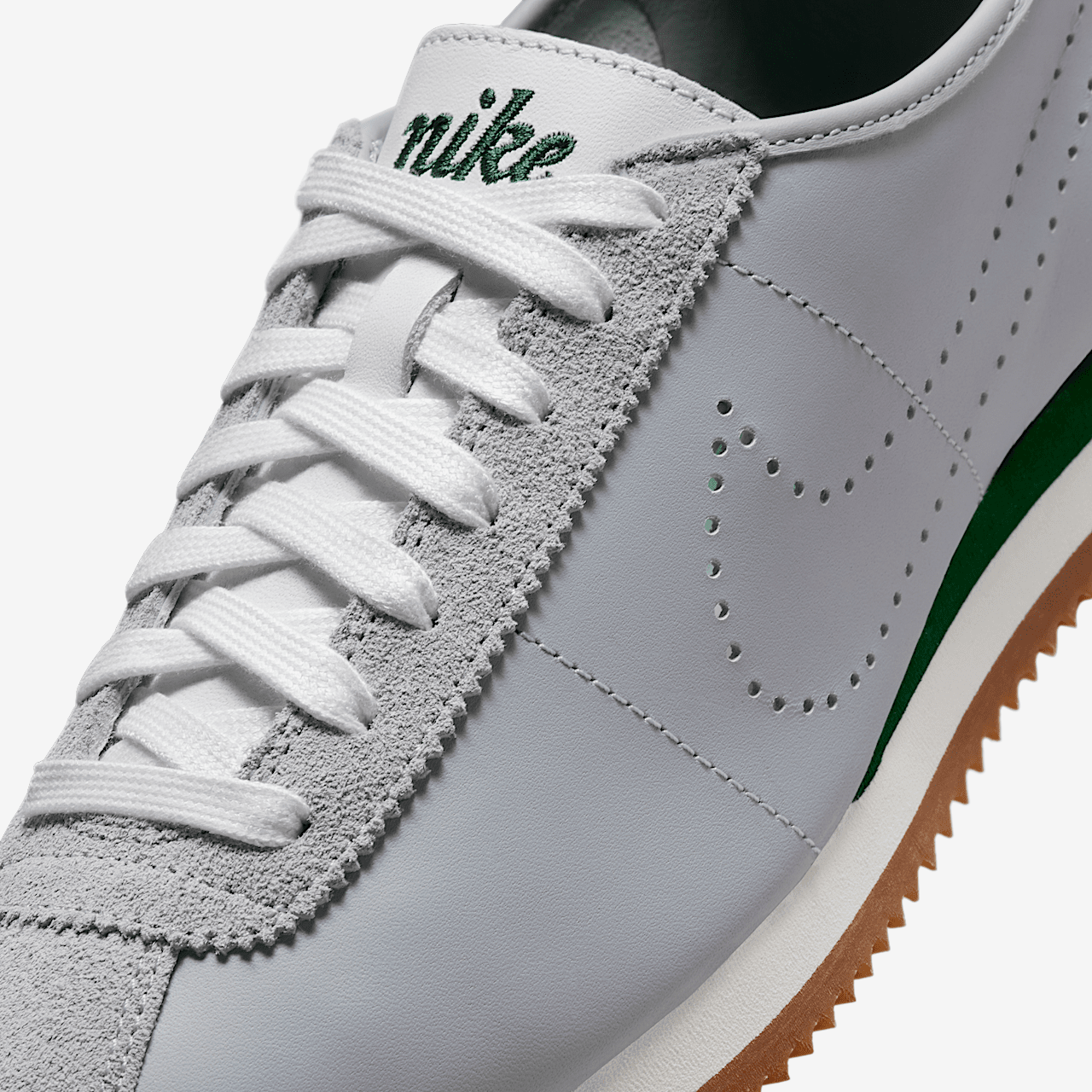 Nike Cortez sneaker Wolf Grey/Summit White/Gum Medium Brown/Sport Green