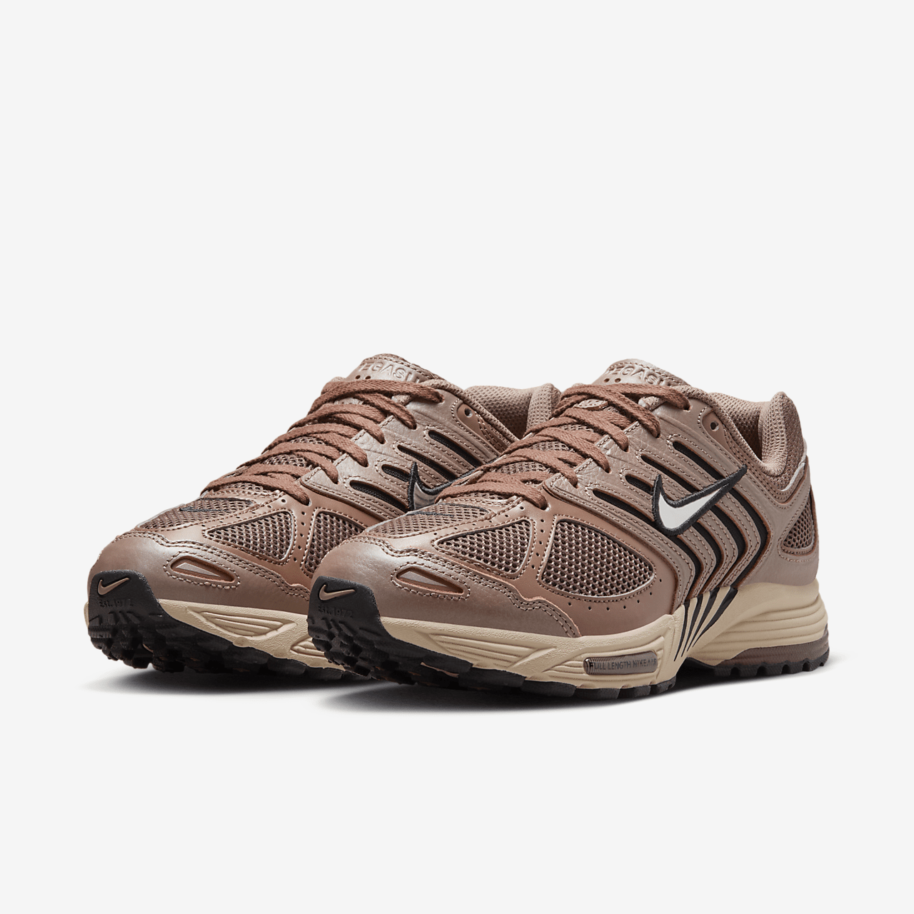 Nike Pegasus sneaker Mink Brown/Ironstone/Sanddrift/Chrome