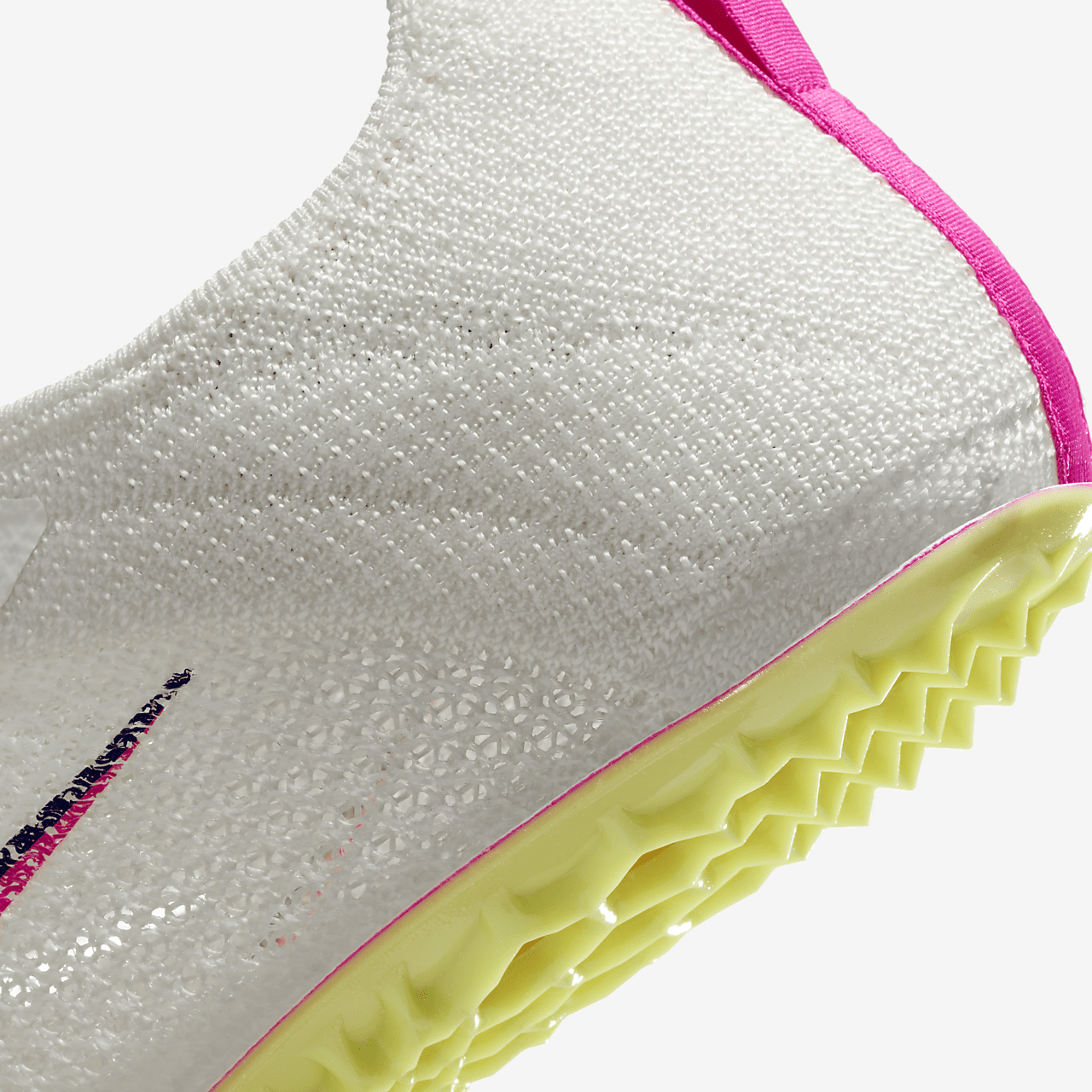 Nike  sneaker Sail/Light Lemon Twist/Zwart/Fierce Pink