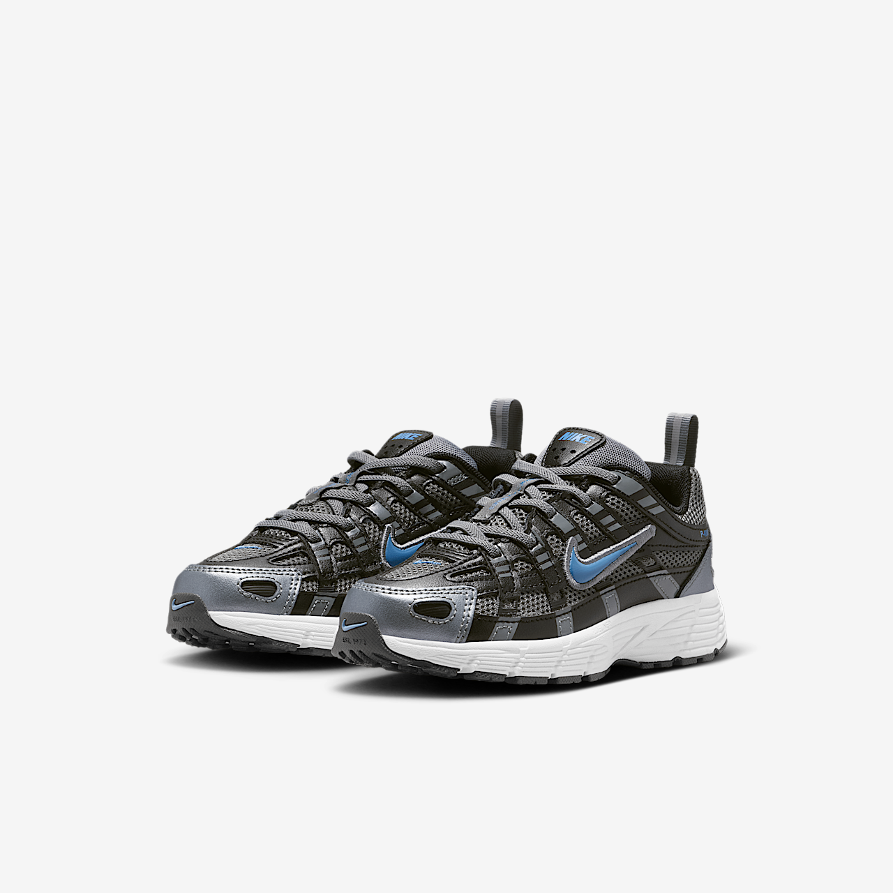 Nike P-6000 sneaker Smoke Grey/Zwart/Platinum Tint/Dutch Blue