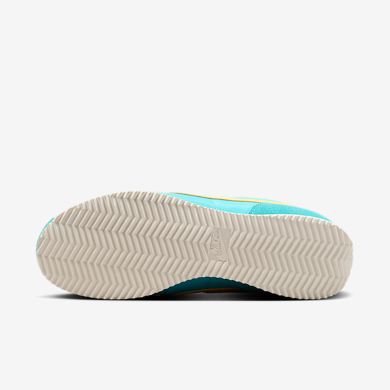 Nike Cortez sneaker Dusty Cactus/Sail/Team Orange/Lightning