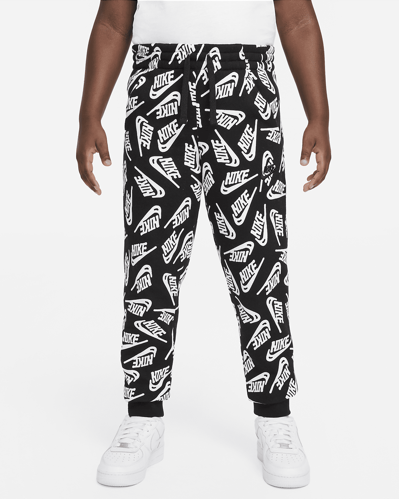 Подростковые спортивные штаны Nike Sportswear Club по цене 6430.0 ...