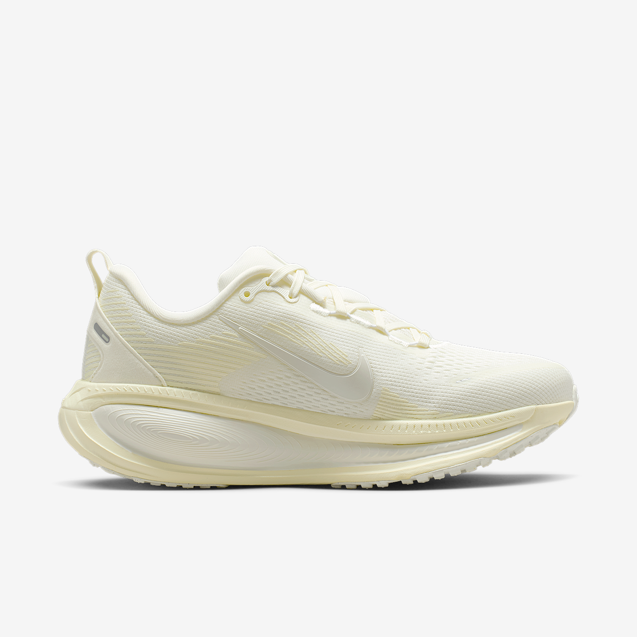 Nike Vomero sneaker Sail/Coconut Milk/Wit/Summit White
