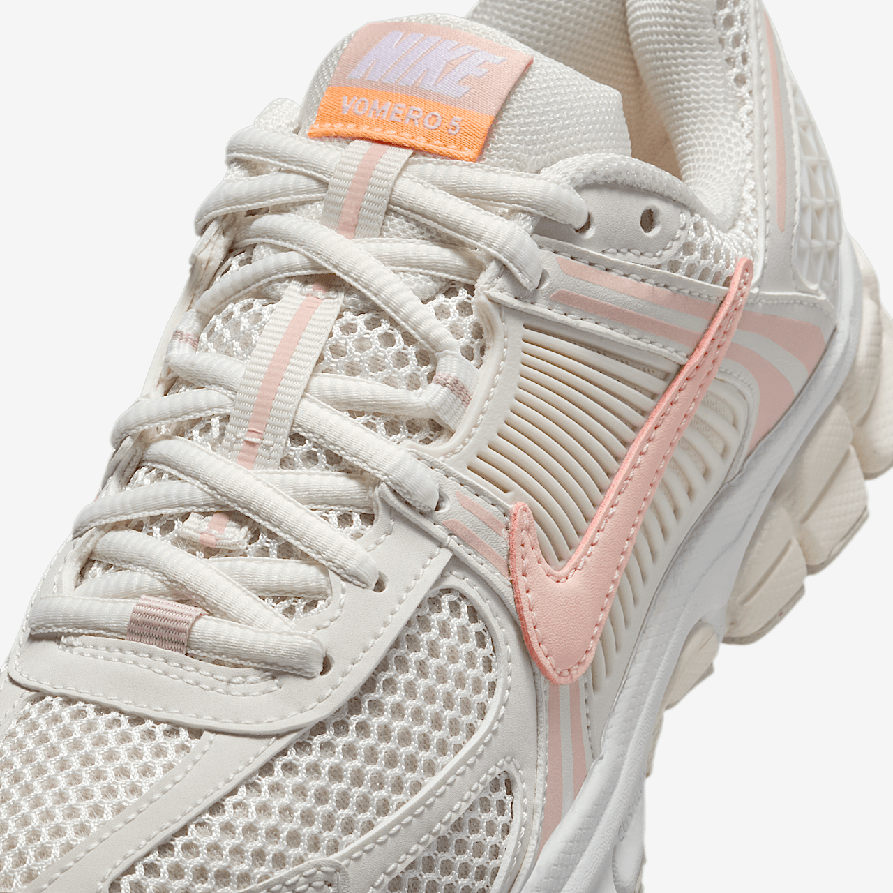 Nike Vomero sneaker Phantom/Light Orewood Brown/Wit/Echo Pink