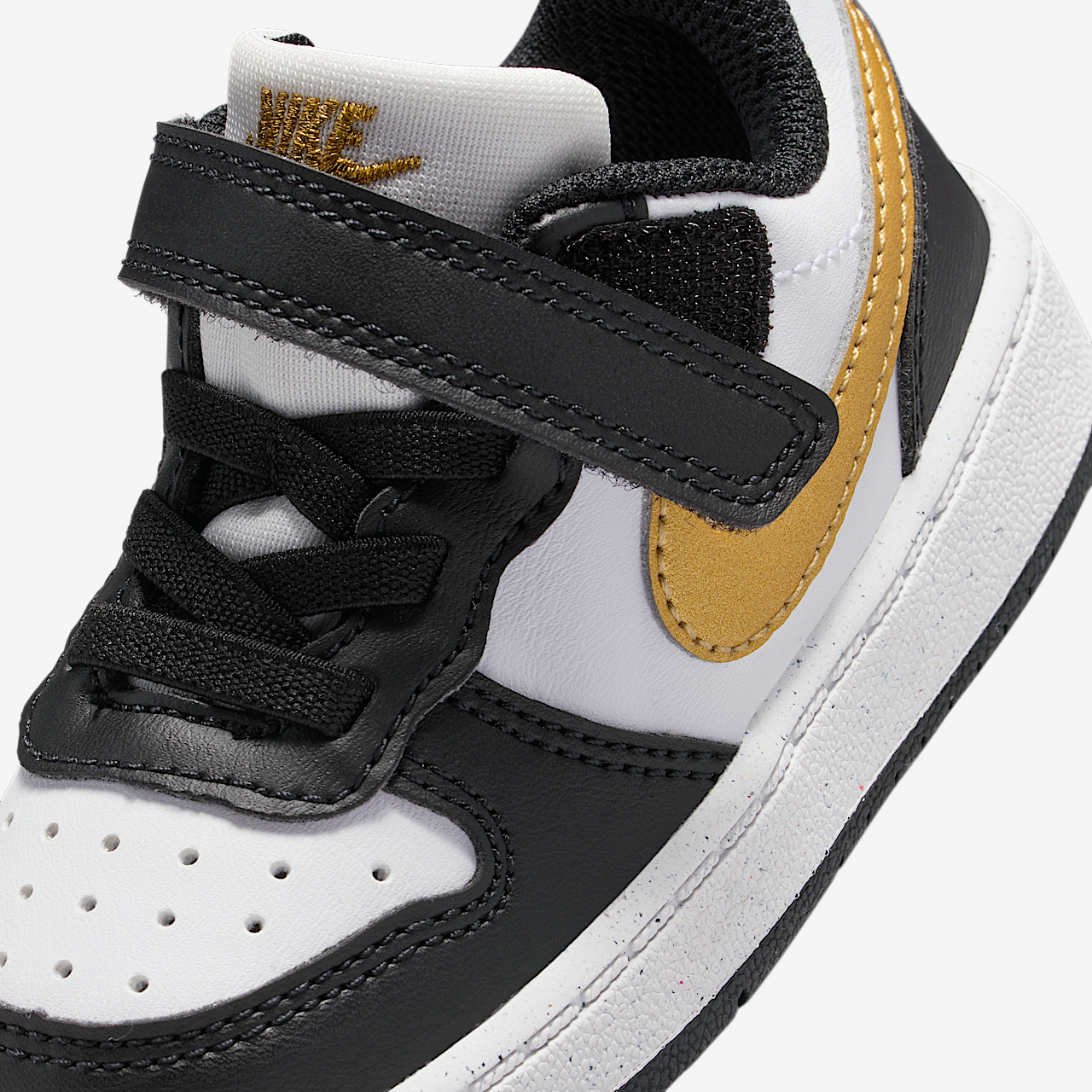 Nike  sneaker Zwart/Zwart/Wit/Metallic Gold