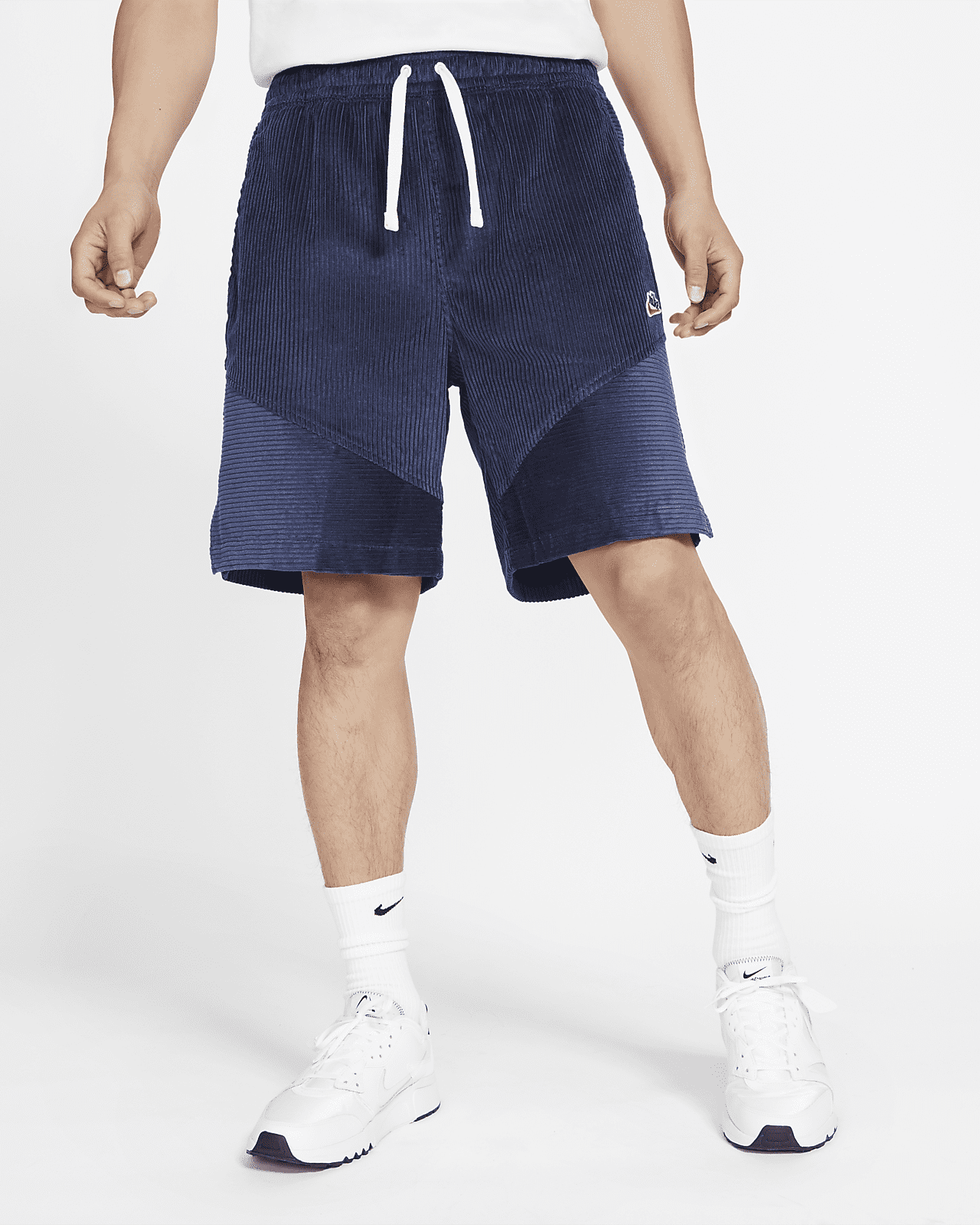 Nike sportswear heritage shorts sales