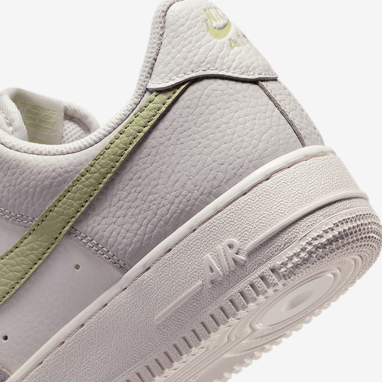 Nike  sneaker Phantom/Light Bone/Light Army/Olive Aura