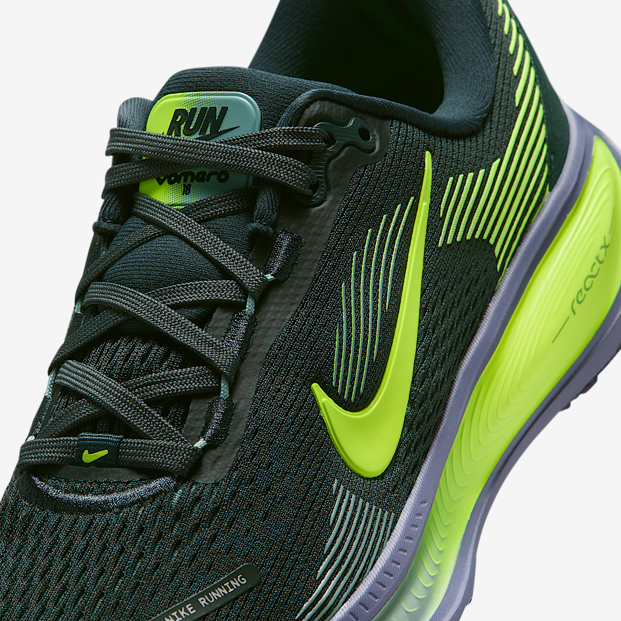 Nike Vomero sneaker Seaweed/Cannon/Sanded Purple/Volt