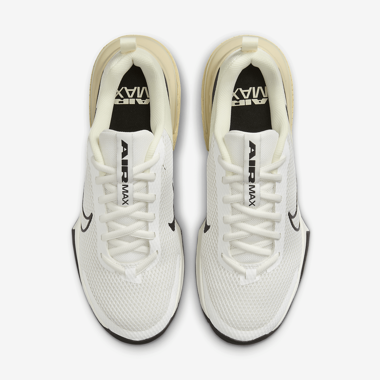 Nike Air Max Alpha sneaker Sail/Coconut Milk/Team Gold/Zwart