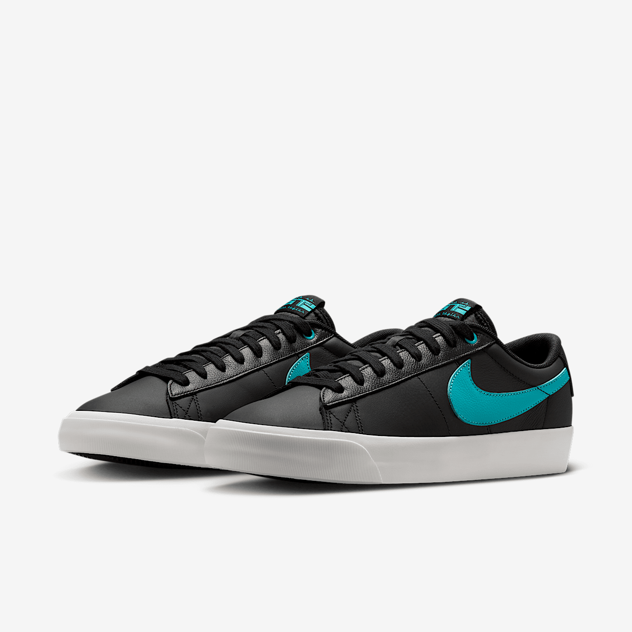 Nike Blazer sneaker Zwart/Zwart/Summit White/Dusty Cactus