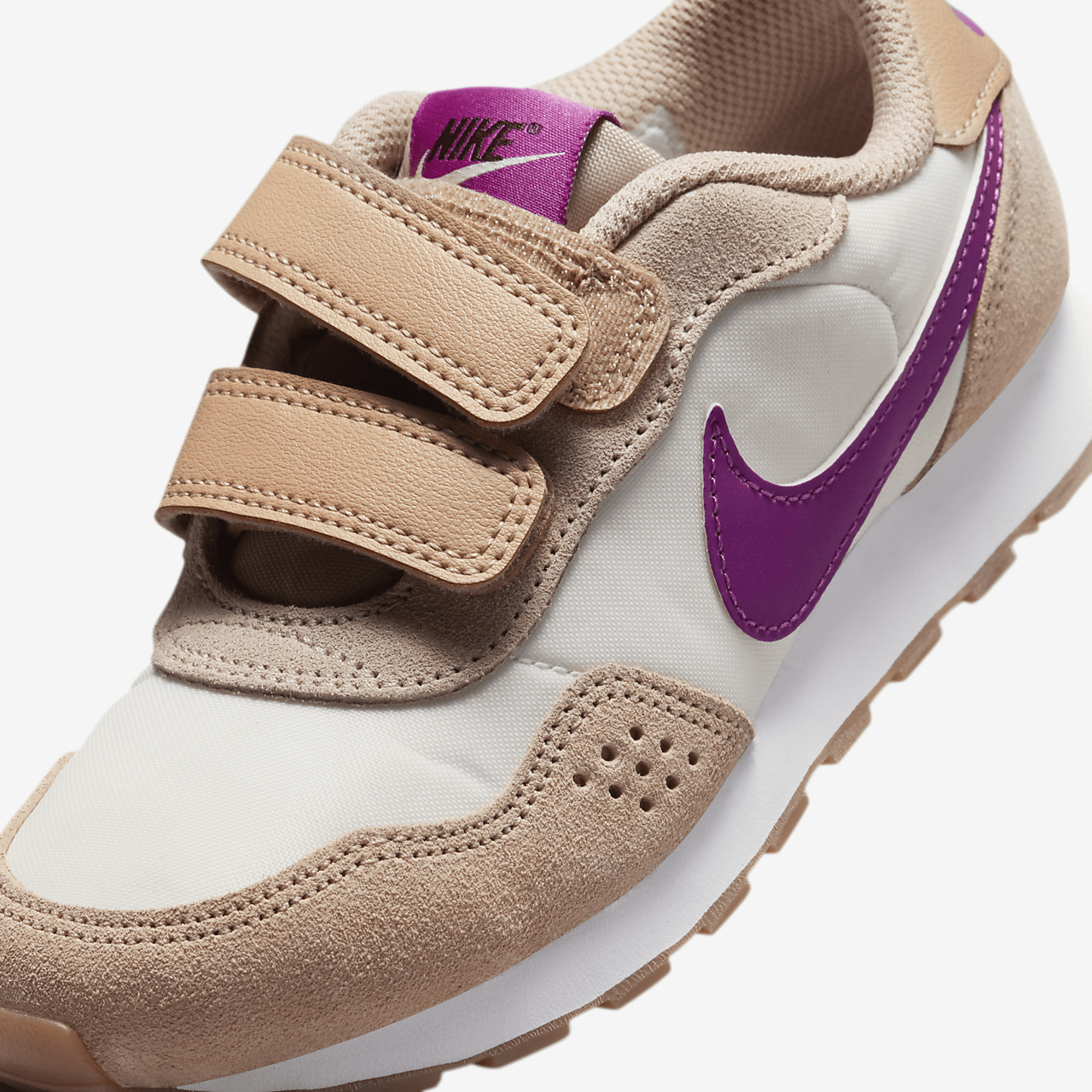 Nike  sneaker Hemp/Pale Ivory/Gum Medium Brown/Hot Fuchsia