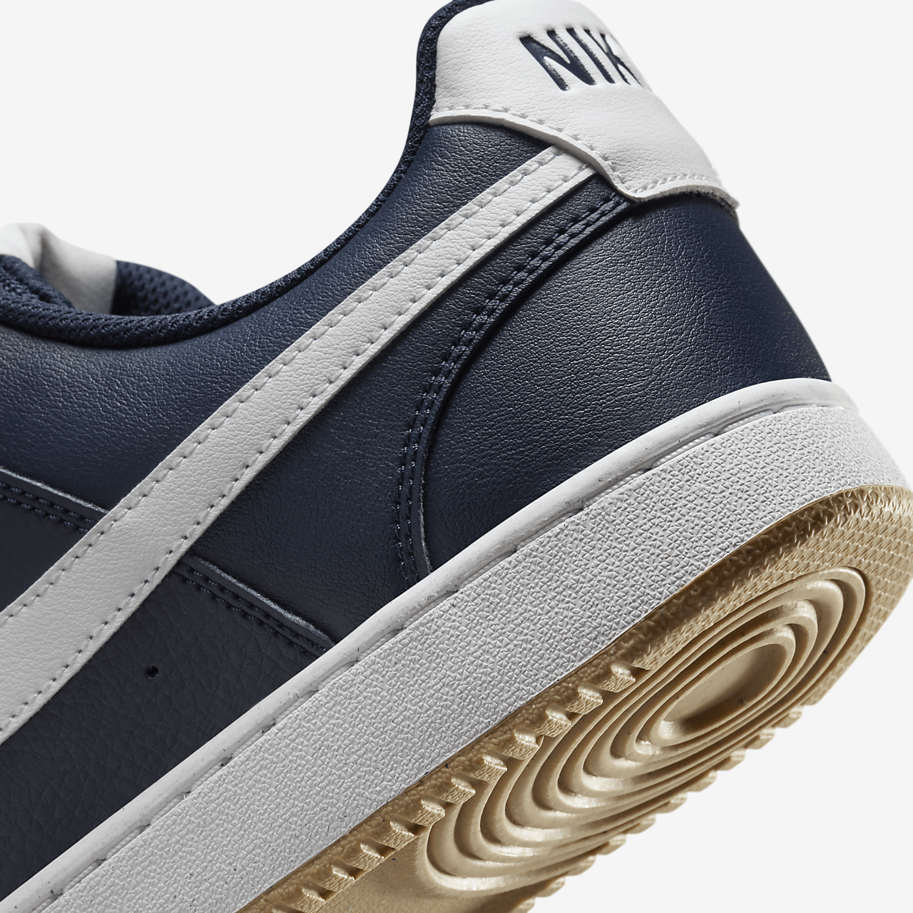 Nike  sneaker Obsidian/Gum Light Brown/Summit White