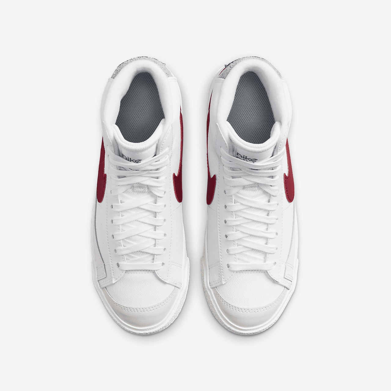 Nike Blazer sneaker Wit/Light Smoke Grey/Phantom/Gym Red