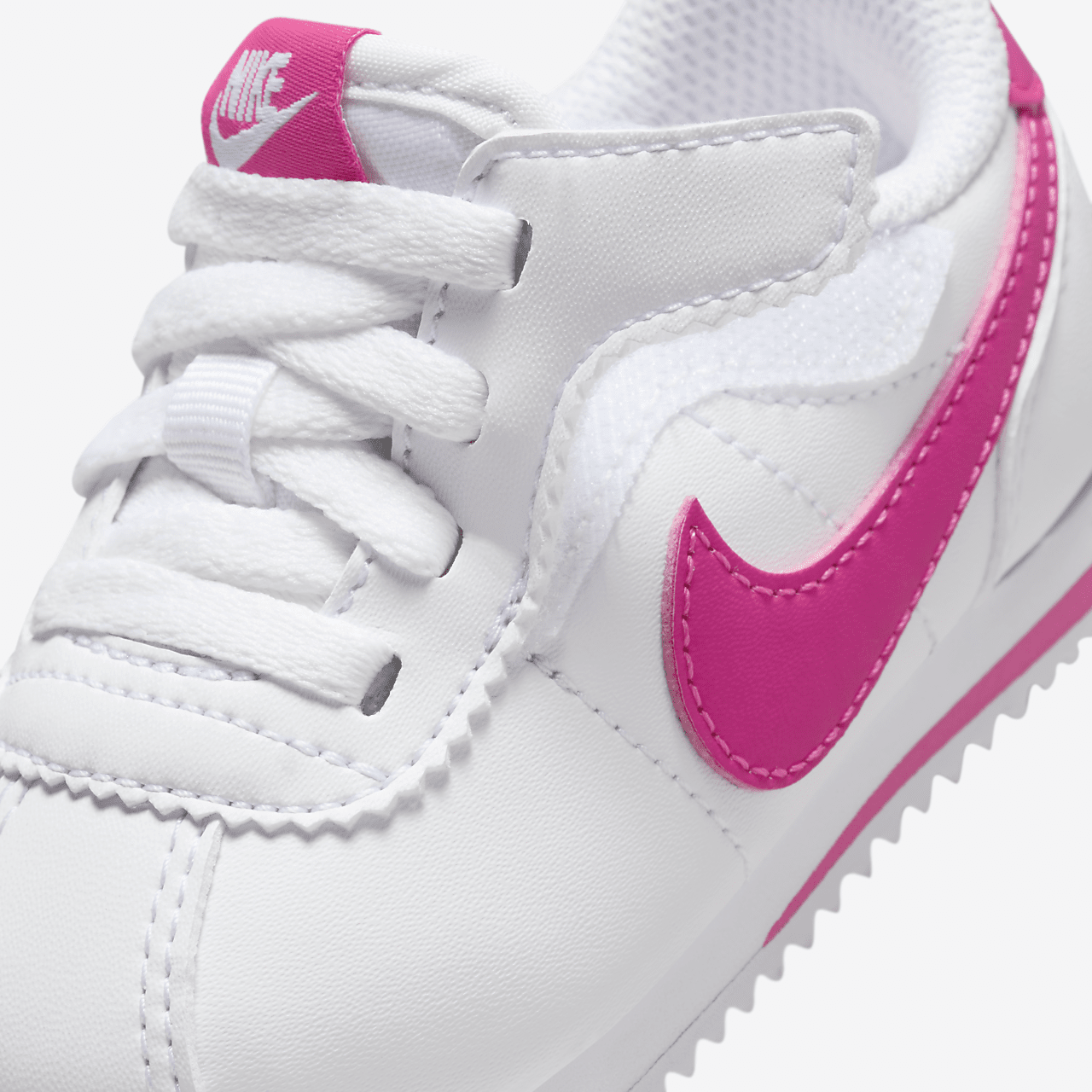 Nike Cortez sneaker Wit/Laser Fuchsia