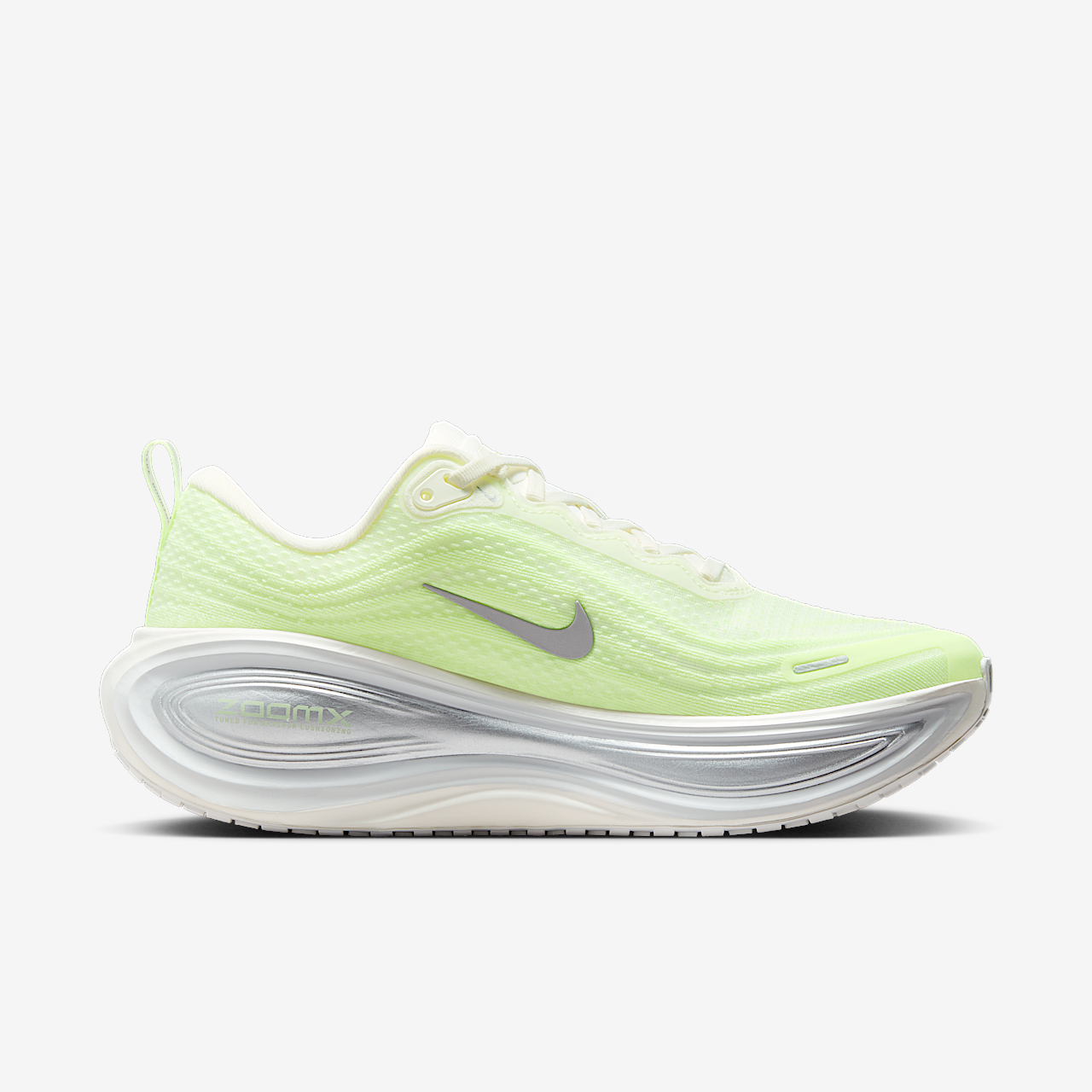 Nike Vomero sneaker Sail/Barely Volt/Pure Platinum/Metallic Silver