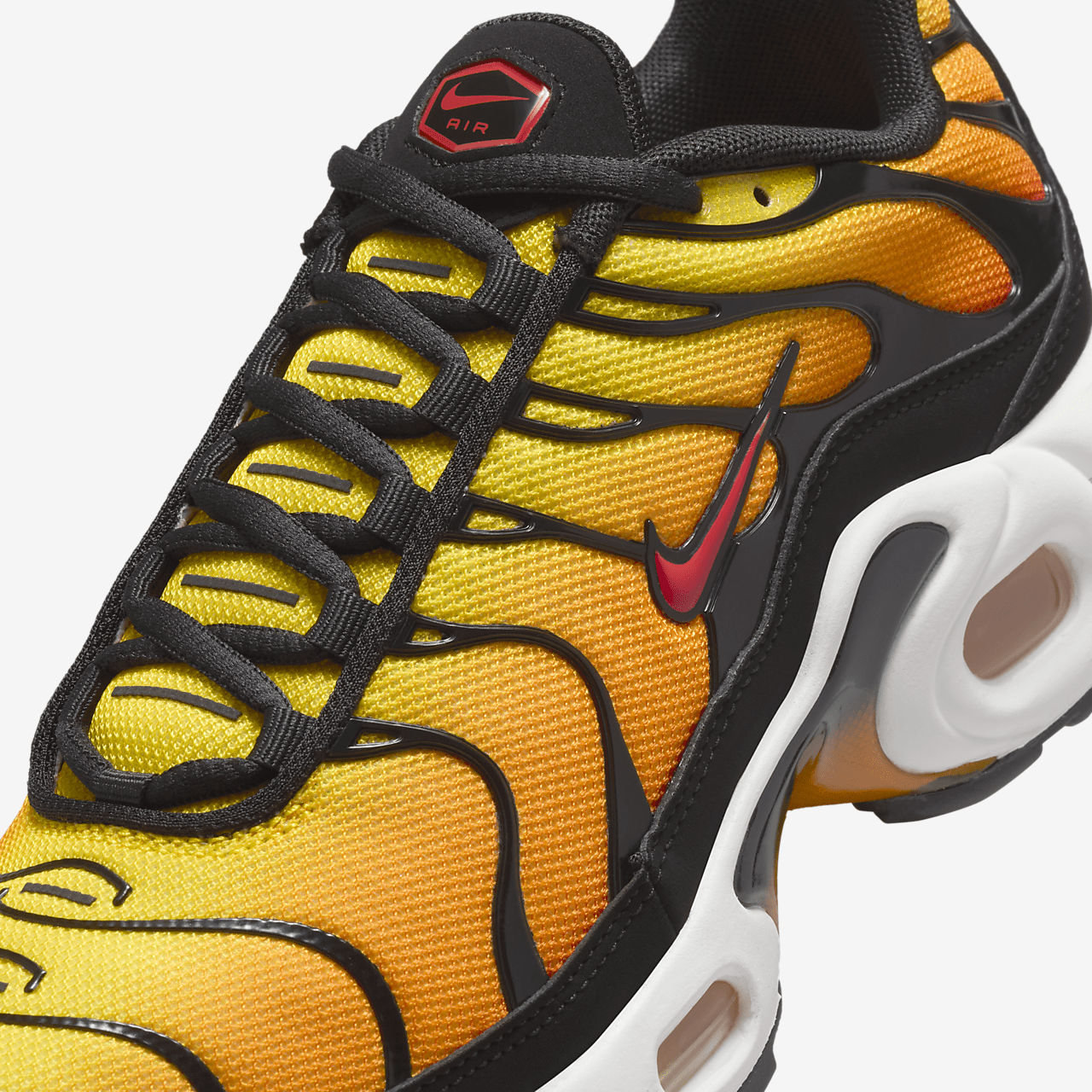 Nike Air Max Plus sneaker Zwart/Bright Ceramic/Resin/Pimento