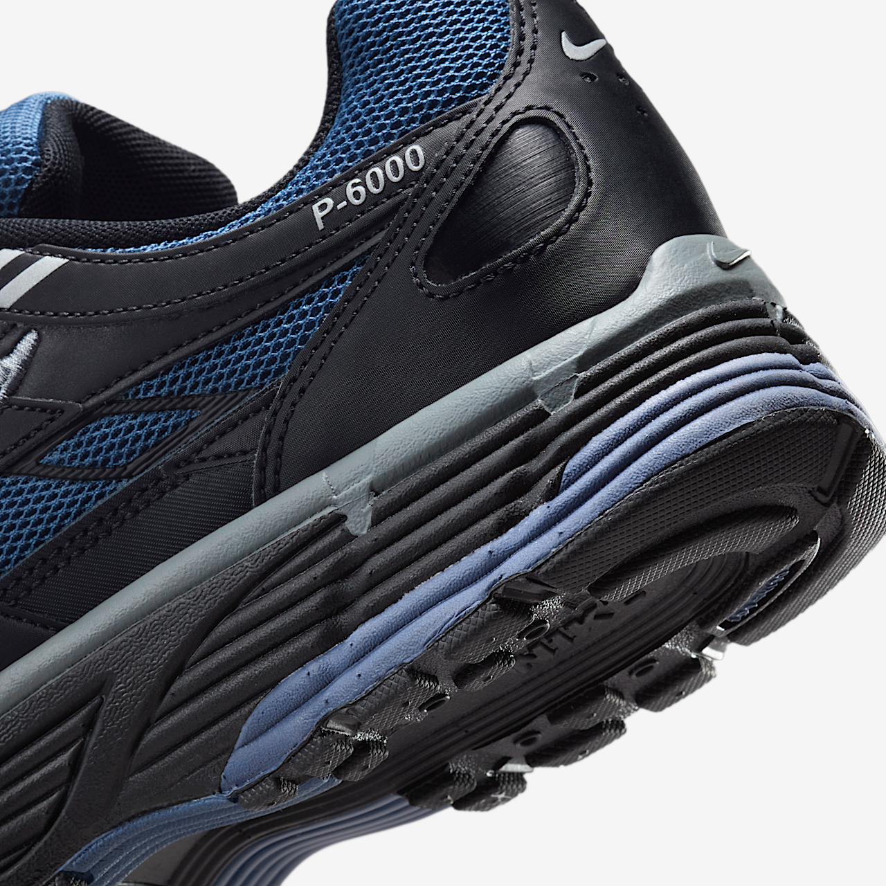 Nike P-6000 sneaker Diffused Blue/Cool Grey/Metallic Silver/Zwart