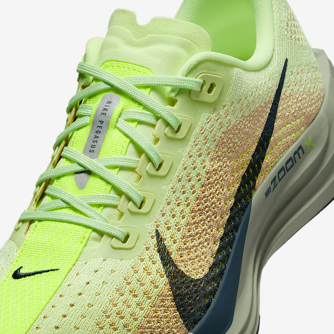 Nike Pegasus sneaker Barely Volt/Sesame/Jade Horizon/Armory Navy