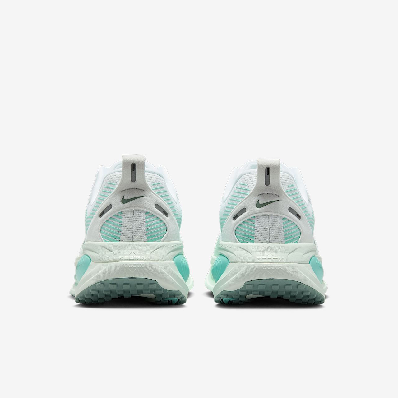 Nike Vomero sneaker Wit/Bleached Turquoise/Mint Foam/Cannon