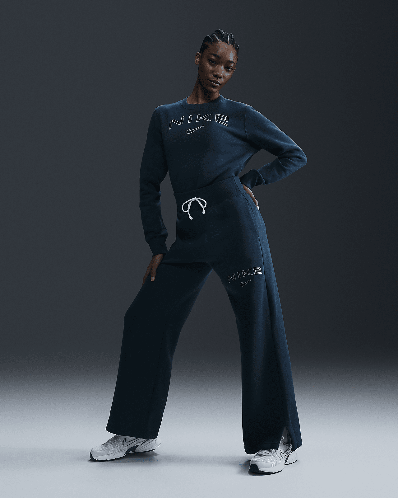 Женские  Nike Sportswear Phoenix Fleece High-Waisted Wide-Leg Logo Pants