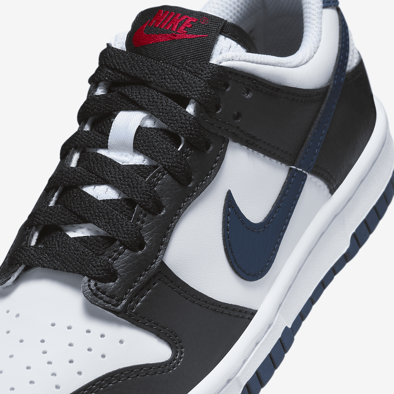 Nike Dunk Low sneaker Zwart/Wit/University Red/Midnight Navy