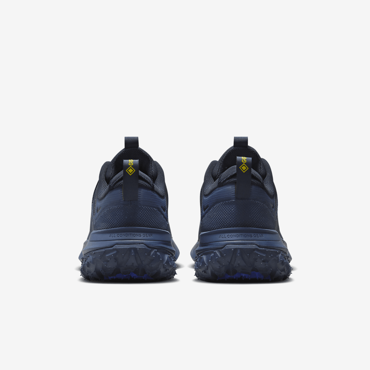 Nike ACG sneaker Dark Obsidian/Midnight Navy/Persian Violet/Light Carbon