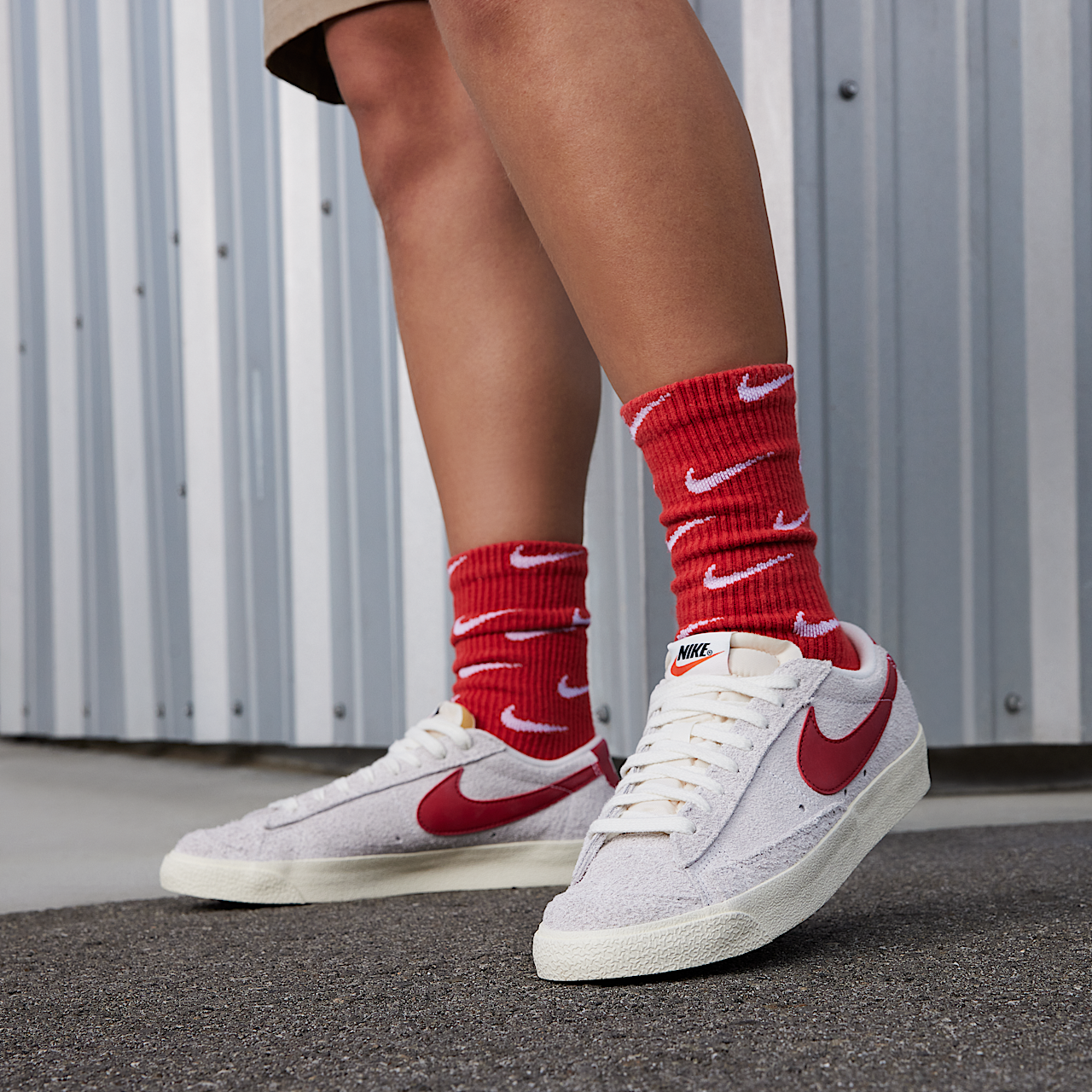 Nike Blazer sneaker Summit White/Sail/Coconut Milk/Gym Red