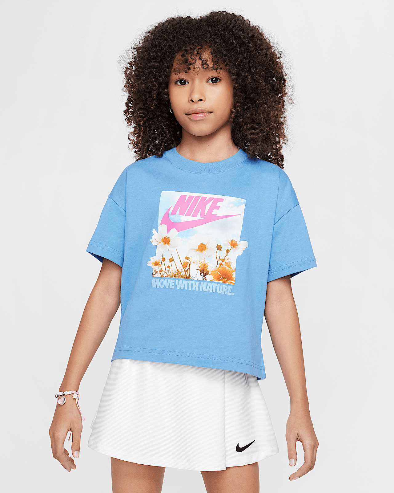 Детская футболка Nike Sportswear Big Kids' (Girls')