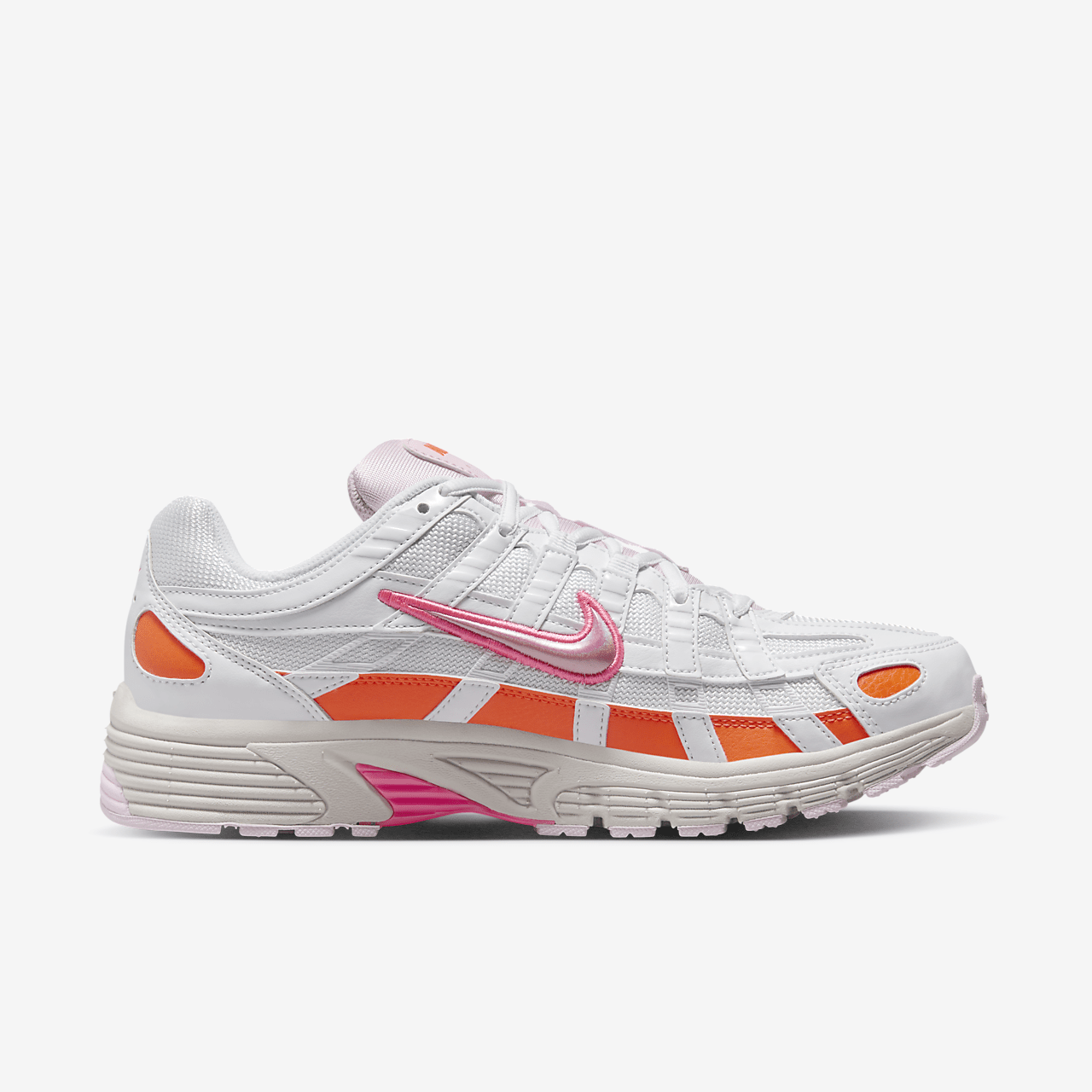 Nike P-6000 sneaker Wit/Hyper Crimson/Pink Foam/Digital Pink
