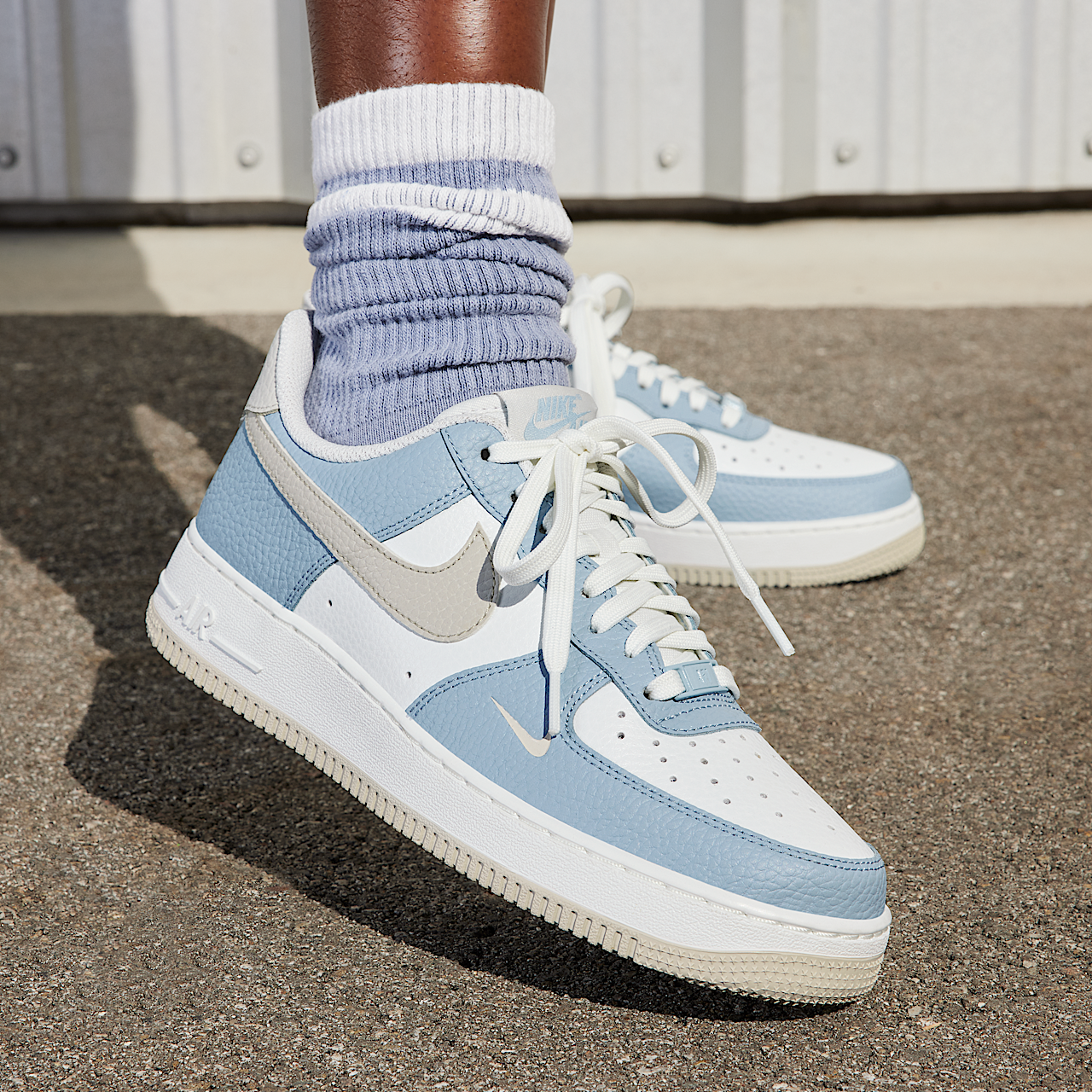 Nike Air Force 1 sneaker Light Armory Blue/Summit White/Light Bone