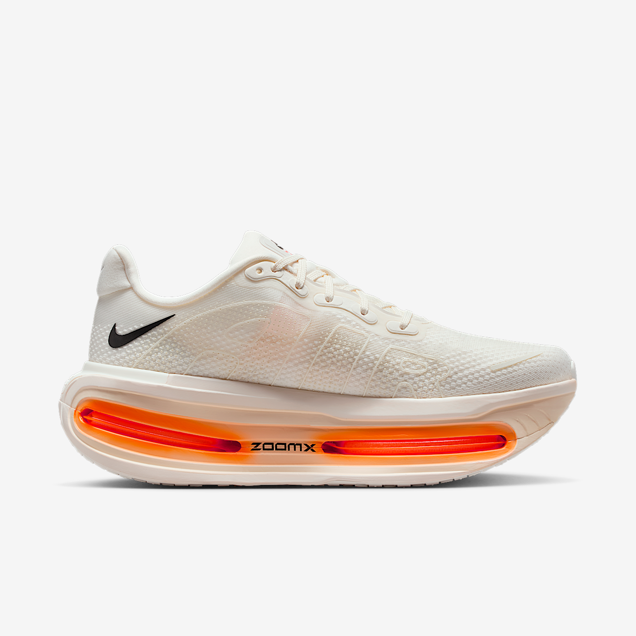 Nike Vomero sneaker Sail/Coconut Milk/Total Orange/Zwart