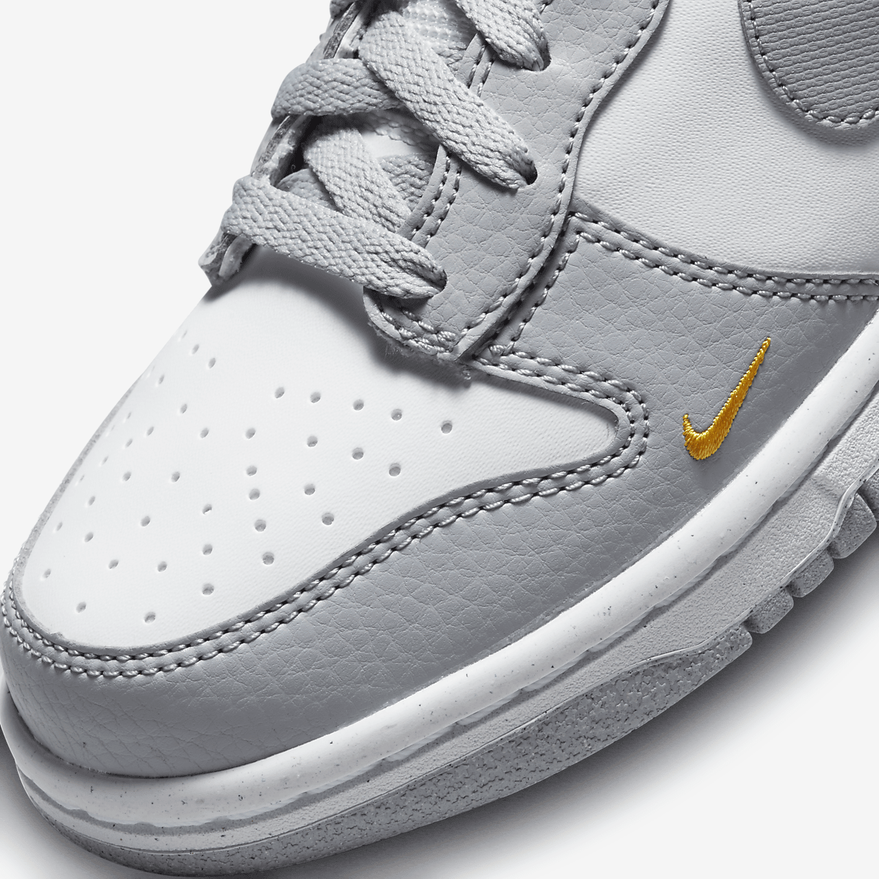 Nike Dunk High sneaker Wolf Grey/Wit/University Gold/Wolf Grey