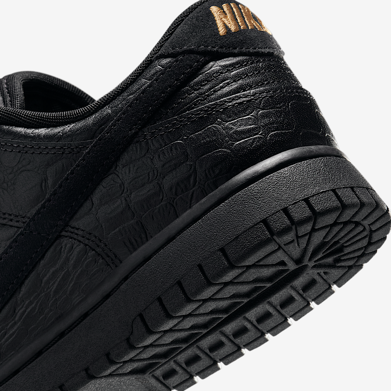 Nike Dunk Low sneaker Zwart/Metallic Gold/Off Noir/Zwart