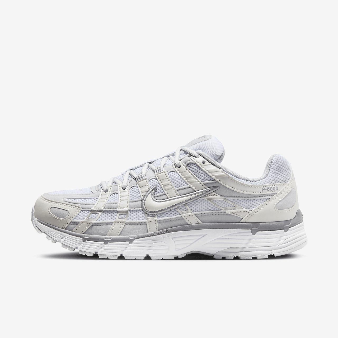 Nike P-6000 sneaker Metallic Summit White/Pure Platinum/Wolf Grey/Wit