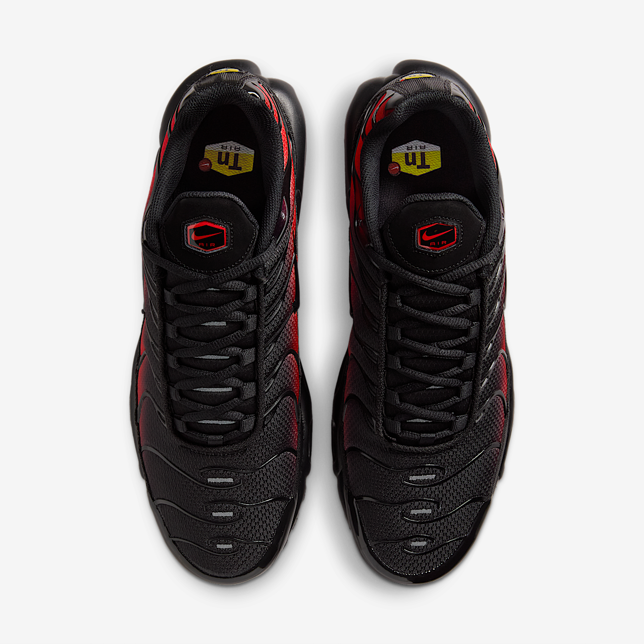 Nike Air Max Plus sneaker Zwart/Light Crimson/Noble Red/Zwart