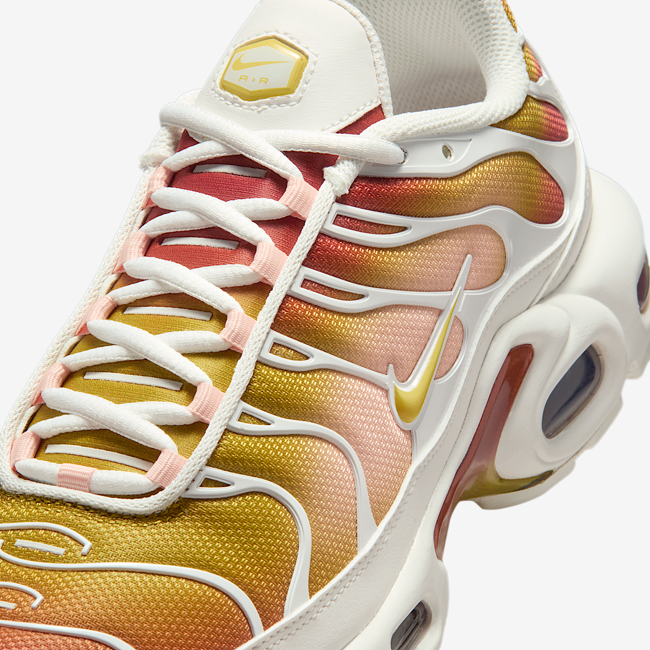 Nike Air Max Plus sneaker Phantom/Rugged Orange/Peat Moss/Saturn Gold