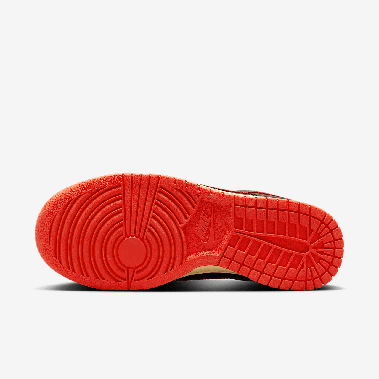 Nike Dunk Low sneaker Light British Tan/Sesame/Cacao Wow/Picante Red