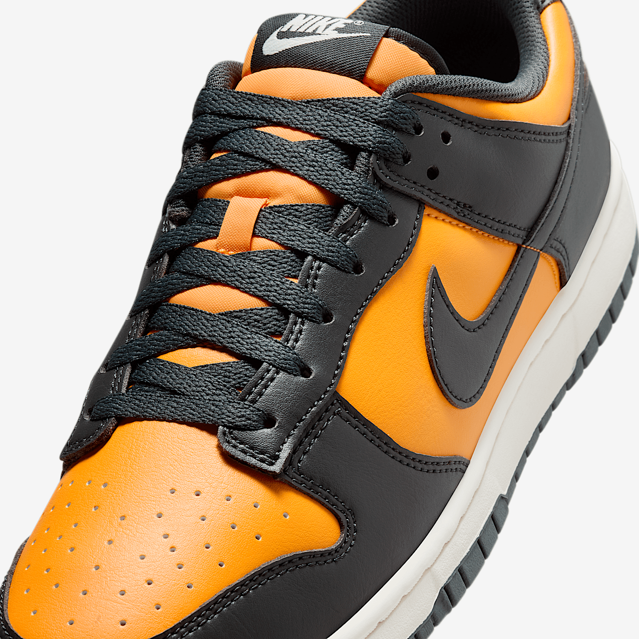 Nike Dunk Low sneaker Sundial/Sail/Anthracite