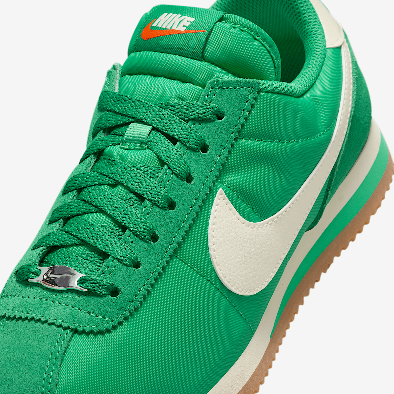 Nike Cortez sneaker Stadium Green/Safety Orange/Gum Light Brown/Coconut Milk