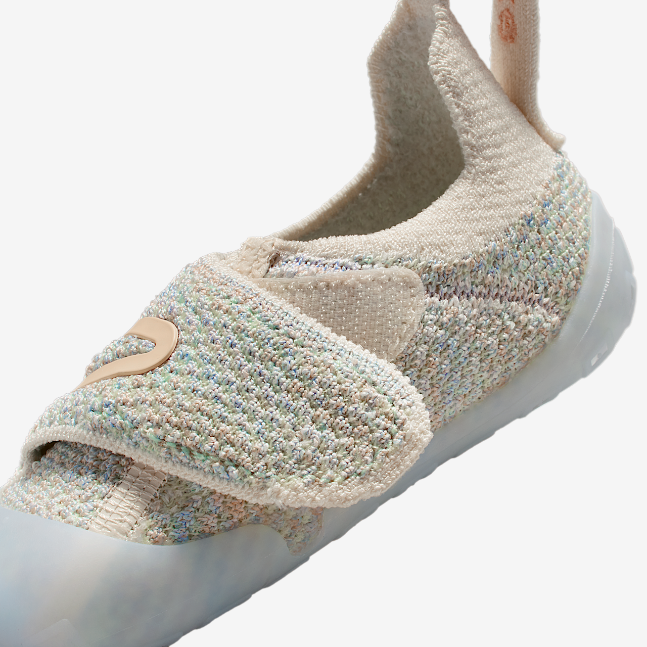 Nike  sneaker Mint Foam/Aluminum/Doll/Orange Chalk