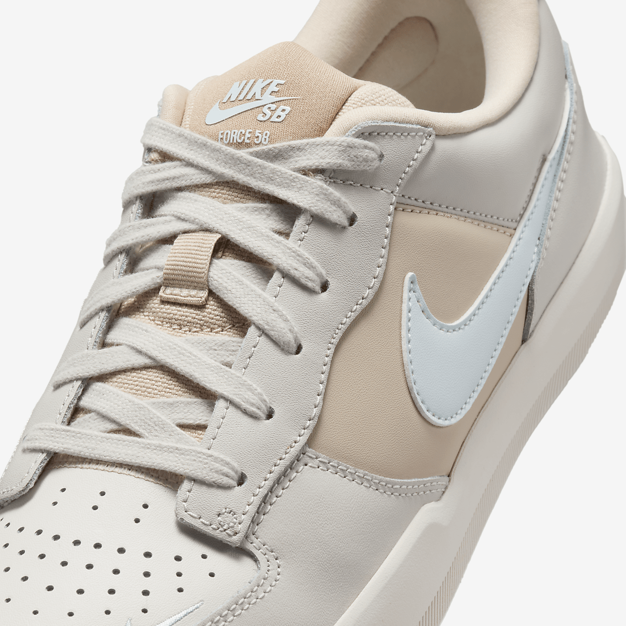 Nike  sneaker Light Bone/Sanddrift/Hemp/Glacier Blue