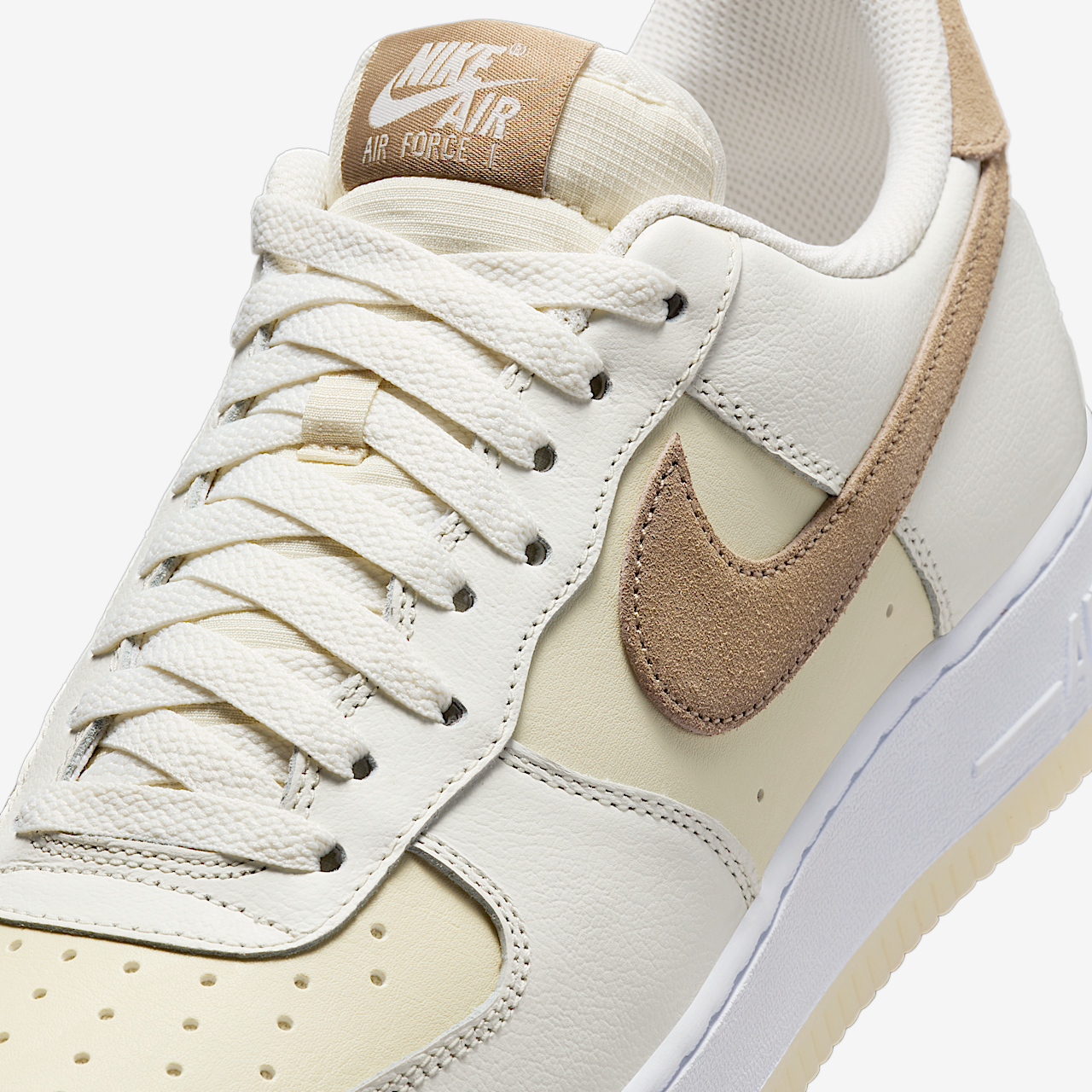 Nike Air Force 1 sneaker Sail/Coconut Milk/Wit/Khaki